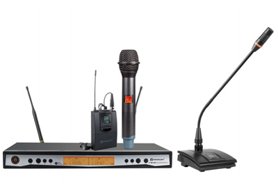 Беспроводная разнесенная микрофонная система UR-111D